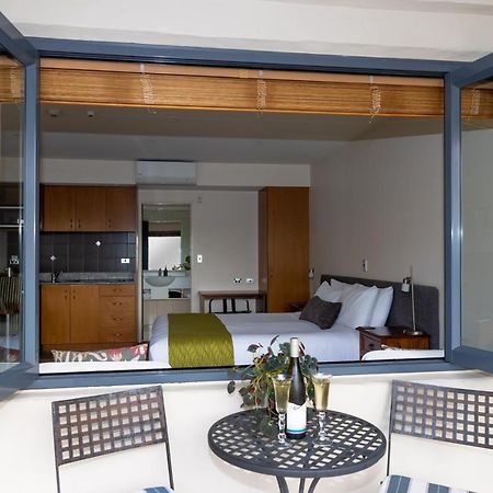 Harvest Lodge Motel Havelock North Exterior foto