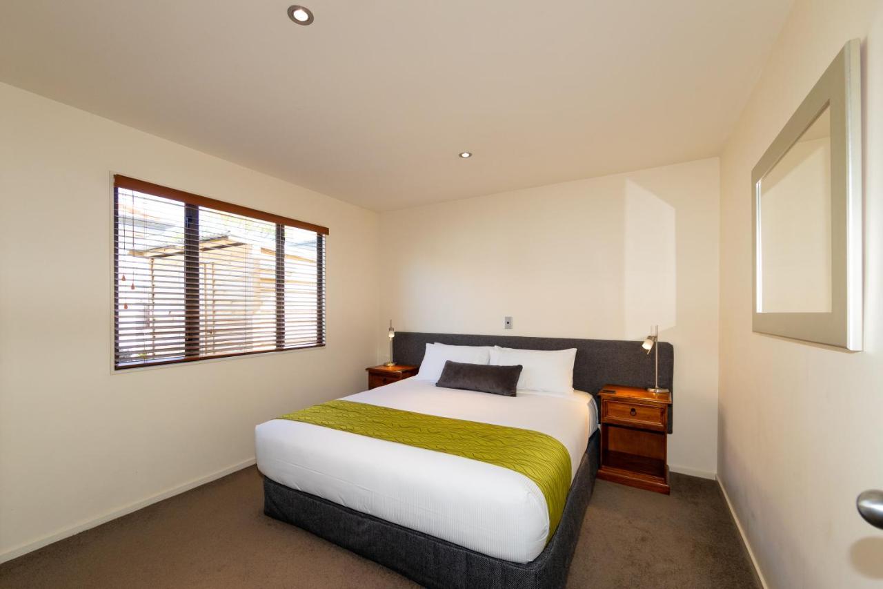 Harvest Lodge Motel Havelock North Exterior foto