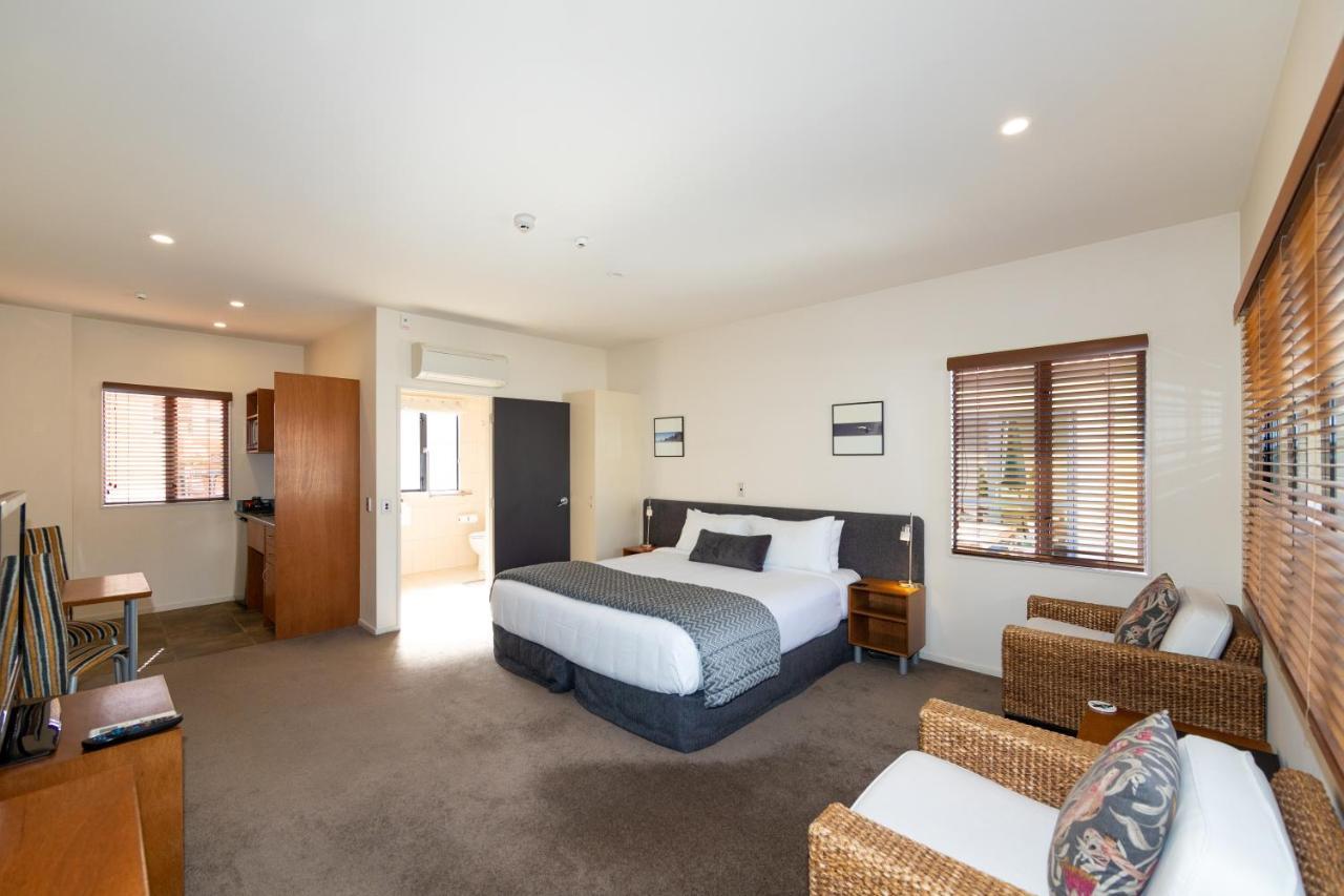 Harvest Lodge Motel Havelock North Exterior foto